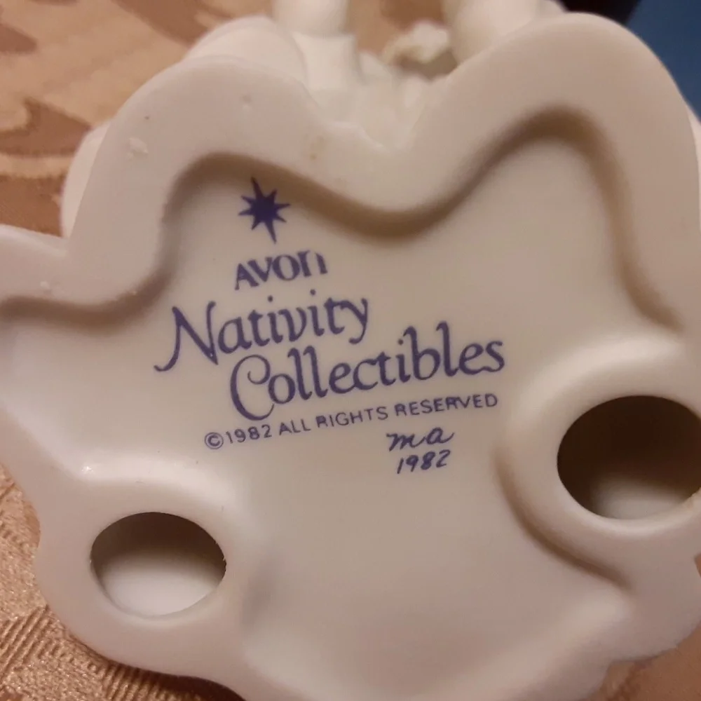 Avon Nativity Collectibles The Magi-Balthasar Porcelain Figurine